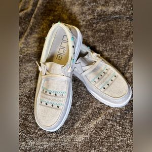 Turquoise Stud Hey Dudes